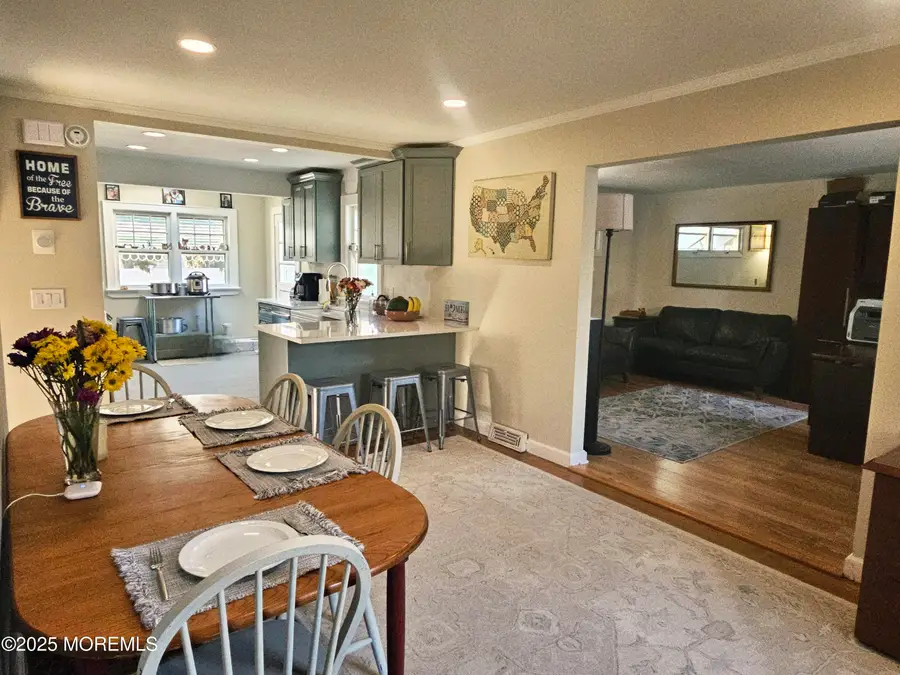 32 Locust Avenue, Jackson, NJ 08527 - Image #3