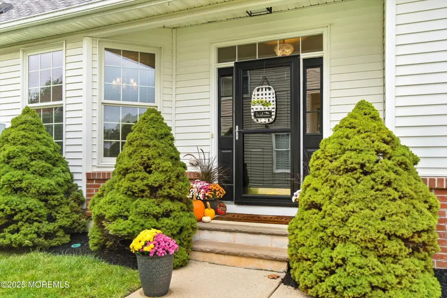 37 Sequoia Parkway, Ocean Township, NJ 07712 - Image #3