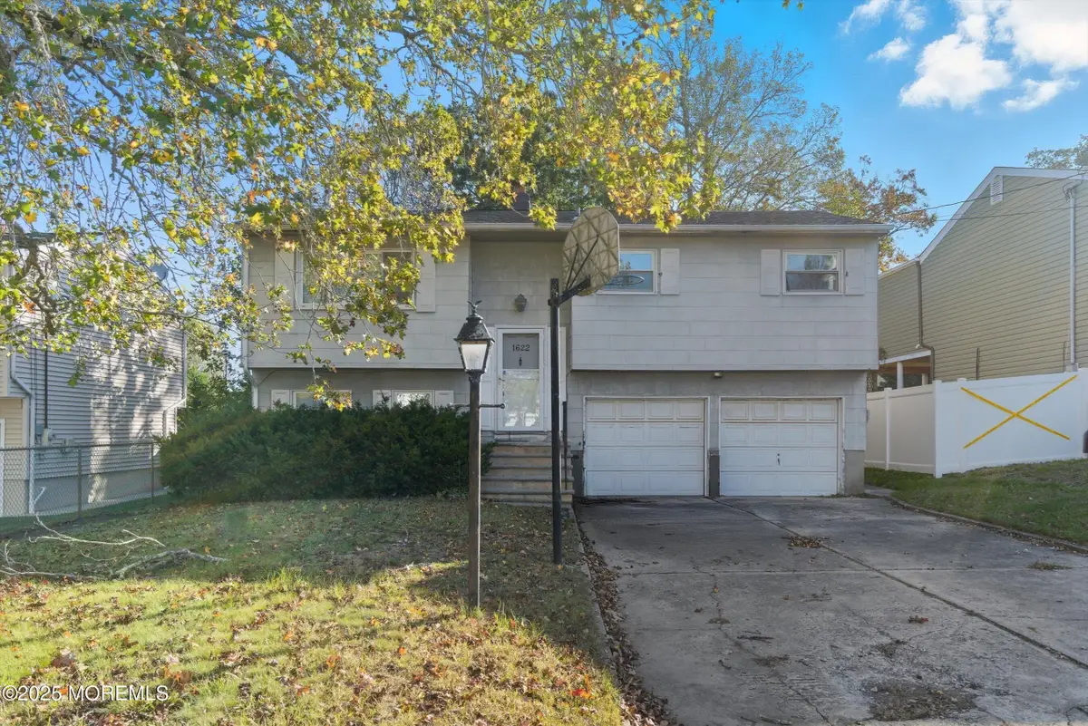 1622 Oakwood Road, West Belmar, NJ 07719 - Image #1