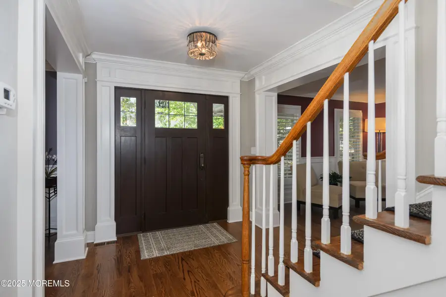 10 Gentry Drive, Fair Haven, NJ 07704 - Image #3