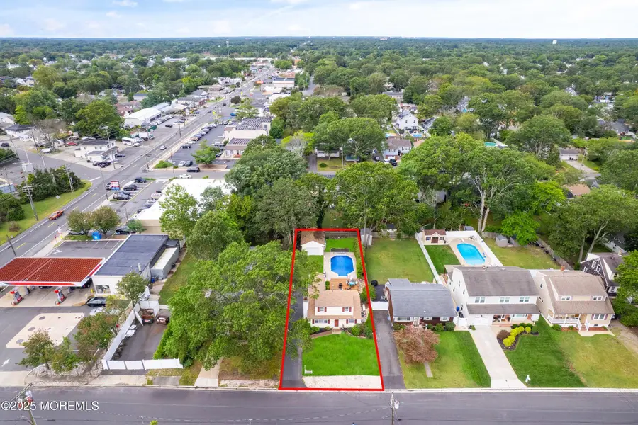 611 Boulton Avenue, Point Pleasant, NJ 08742 - Image #2