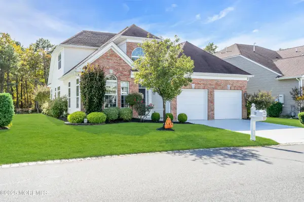 33 Harvey Cedar Way, Waretown, NJ 08758