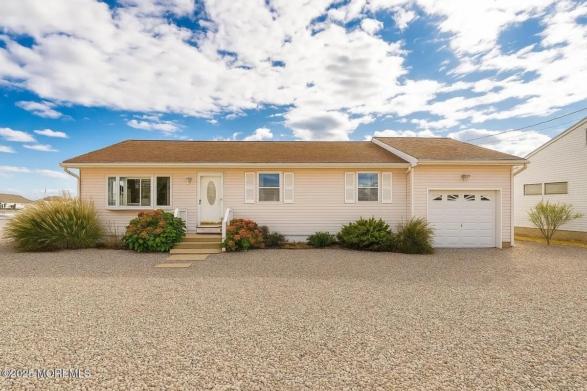 1006 Painter Point, Lanoka Harbor, NJ 08734 - Image #1
