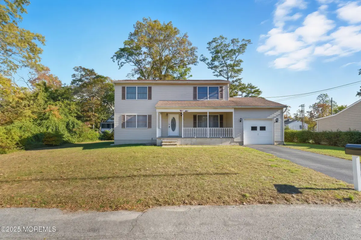 641 Ship Avenue, Beachwood, NJ 08722 - Image #1