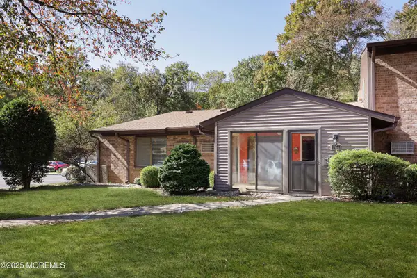 109 Lexington Court, Red Bank, NJ 07701