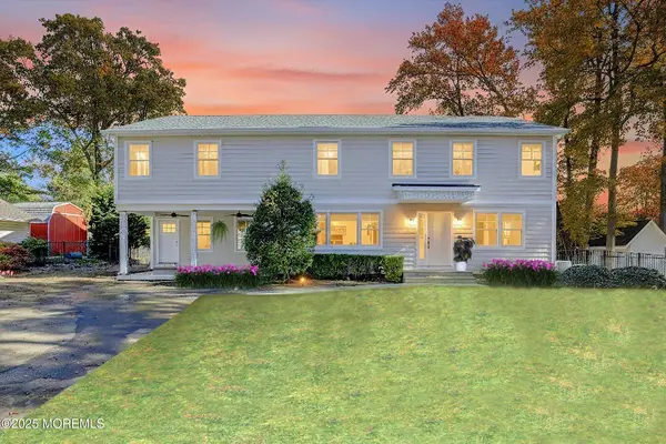 243 Woodcrest Road, Oakhurst, NJ 07755