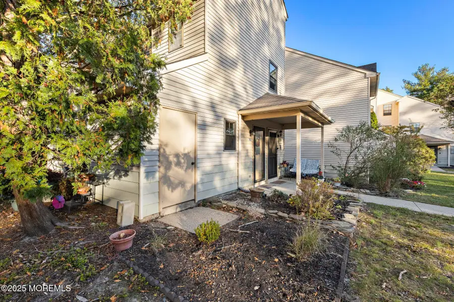 701 Bluebell Drive, Jackson, NJ 08527 - Image #2