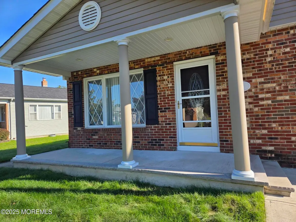 7 Augusta Court, Toms River, NJ 08757 - Image #1