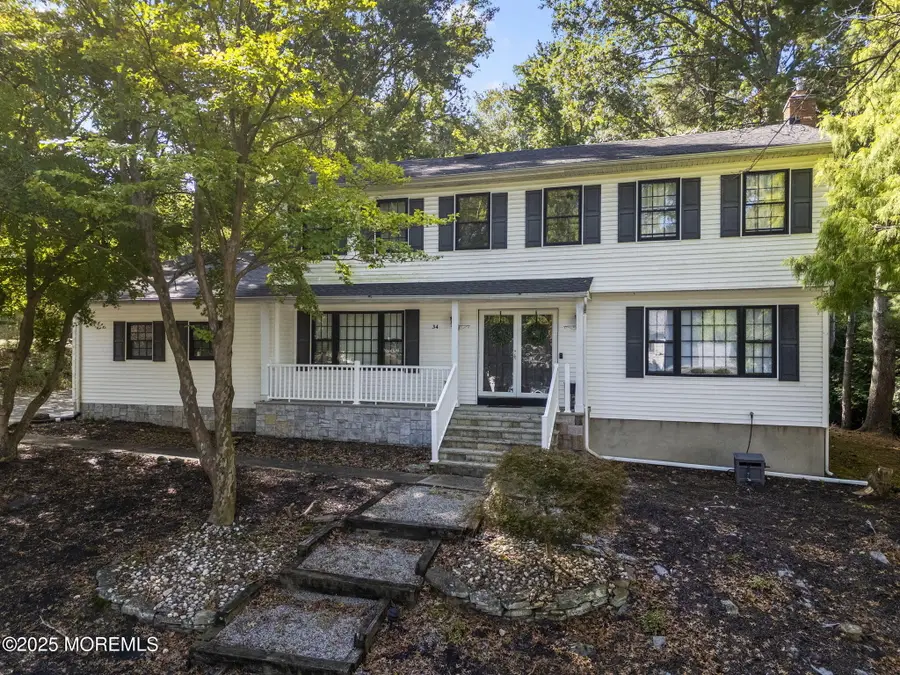 34 Brookside Circle, Marlboro, NJ 07746 - Image #3