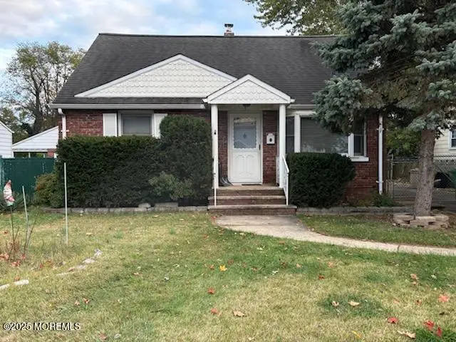 4 Albert Drive, Parlin, NJ 08859 - #1