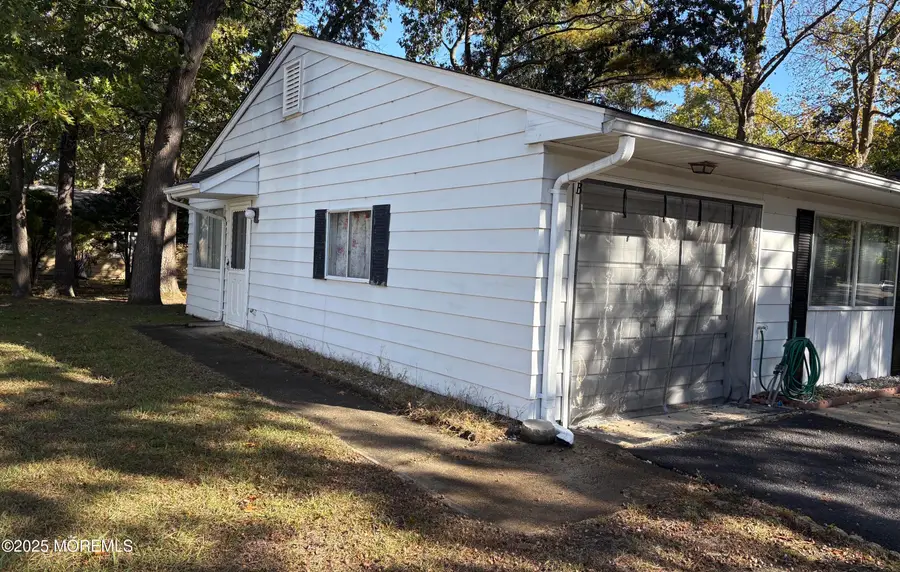 8 Nevada Drive #B, Whiting, NJ 08759 - Image #3