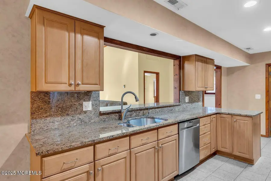 9 Cherry Hill Lane, Manalapan Township, NJ 07726 - Image #3