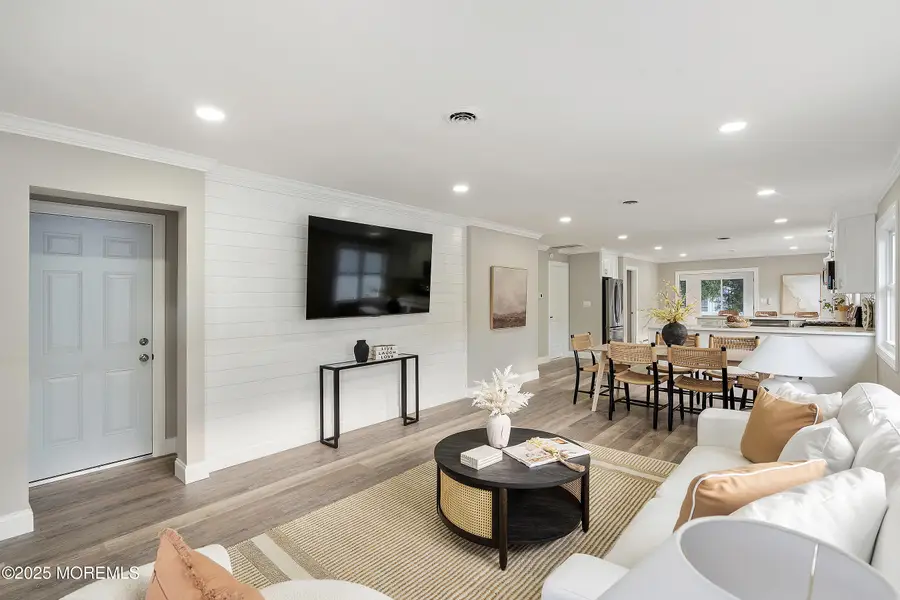 18 Banning Court, Toms River, NJ 08757 - Image #2