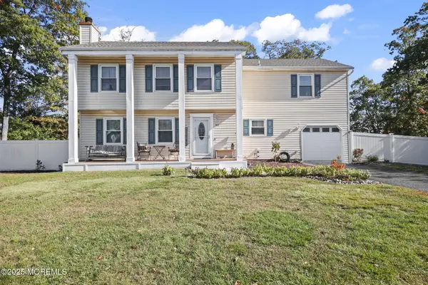 789 Holly Berry Lane, Brick, NJ 08724