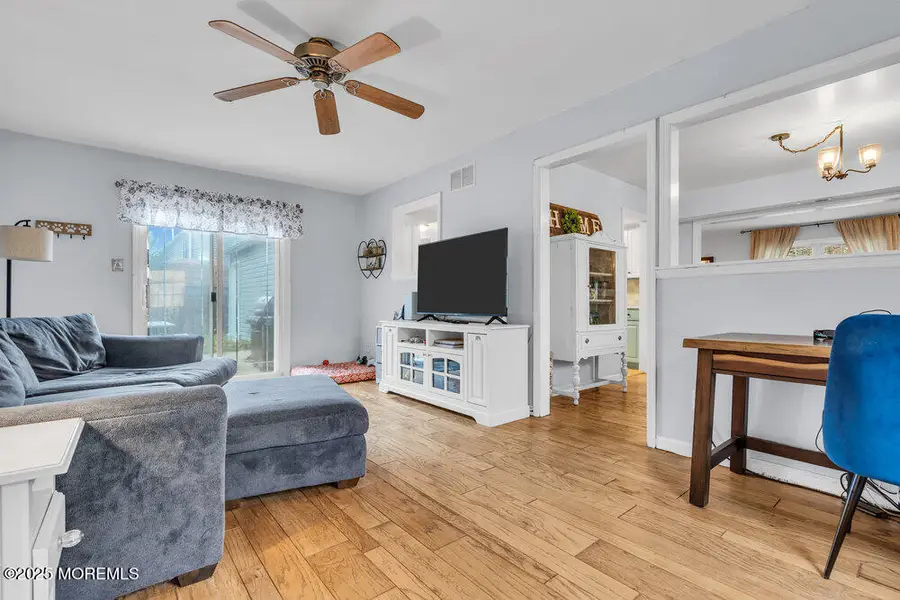 613 Haifa Court, Toms River, NJ 08753 - Image #2