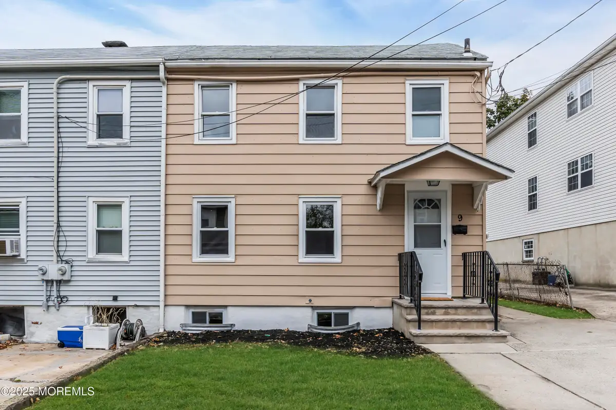 9 Fountain Avenue, Matawan, NJ 07747 - #1