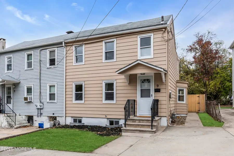 9 Fountain Avenue, Matawan, NJ 07747 - #3