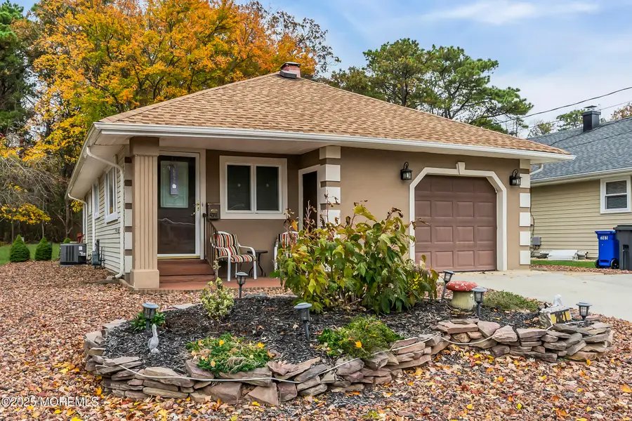 2021 Mount Carmel Boulevard, Toms River, NJ 08753 - Image #2