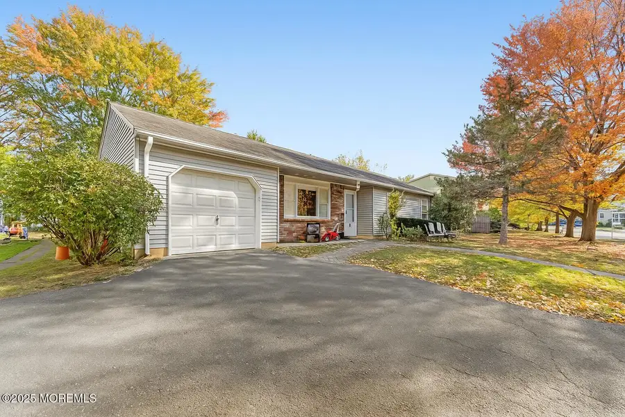 915 Morris Avenue, Lakewood, NJ 08701 - Image #3