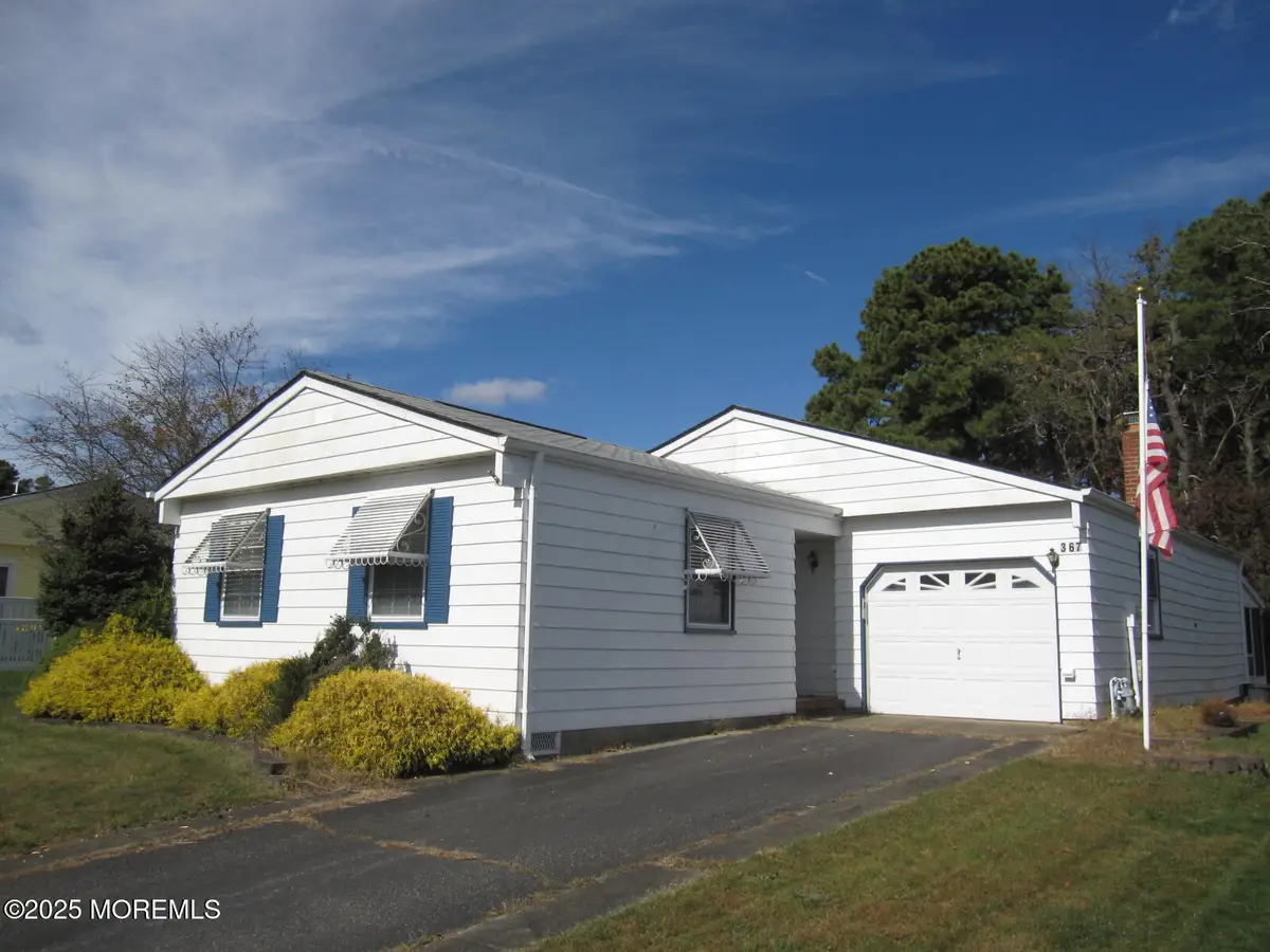 367 Port Royal Drive, Toms River, NJ 08757 - Image #1