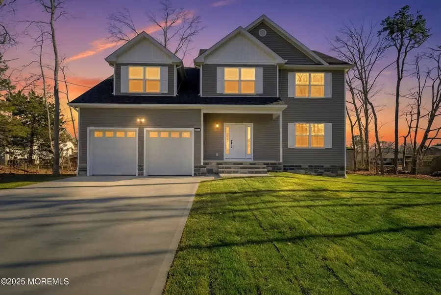 421 Roland Avenue, Bayville, NJ 08721 - Image #2