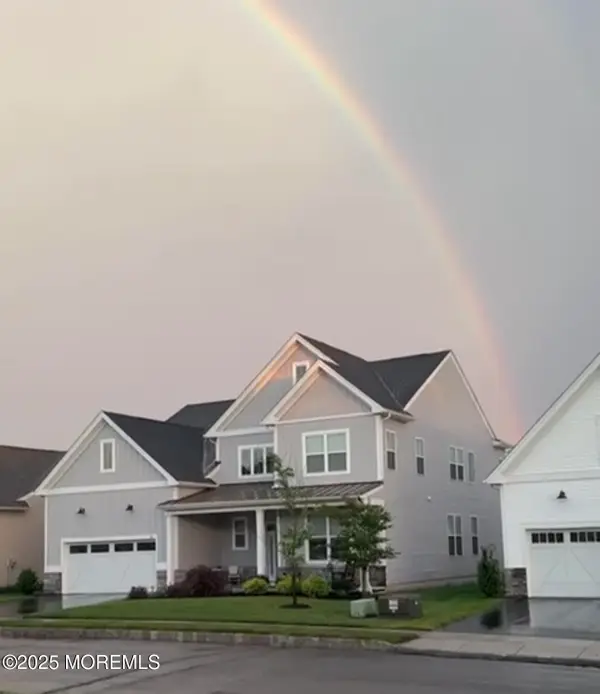 6 Scarlett Terrace, Manalapan, NJ 07726