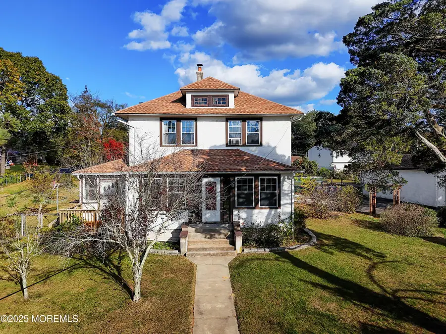 547 Brookside Drive, Toms River, NJ 08753 - Image #3
