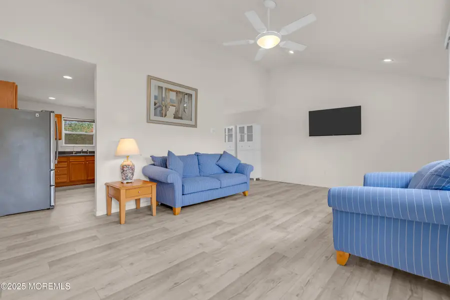 168 Grand Central Parkway, Bayville, NJ 08721 - Image #2