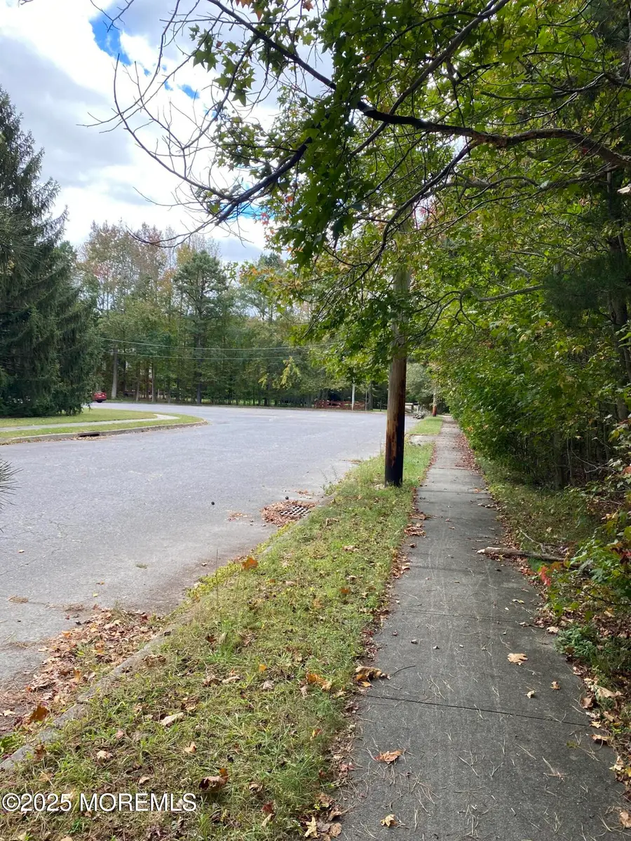 58 Johnson Lane, Jackson, NJ 08527 - Image #2