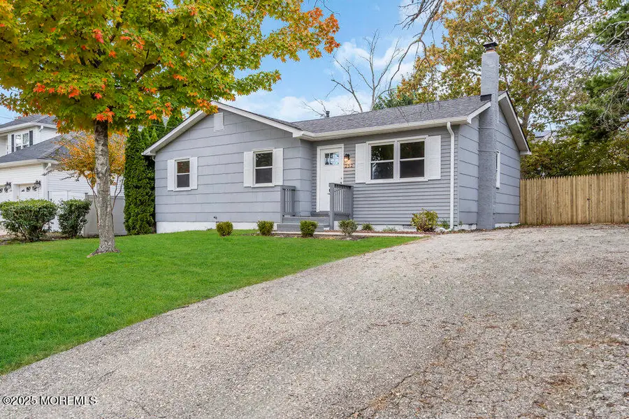 252 Nautilus Drive, Manahawkin, NJ 08050 - Image #2