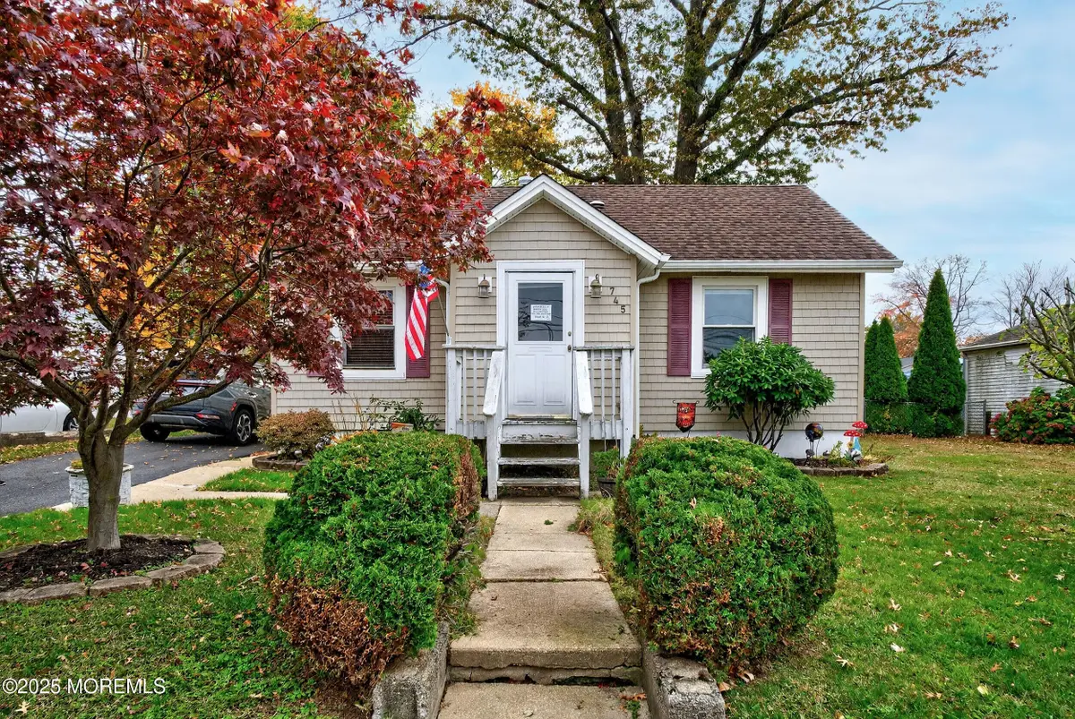 745 Cliffwood Avenue, Cliffwood Beach, NJ 07735 - Image #1