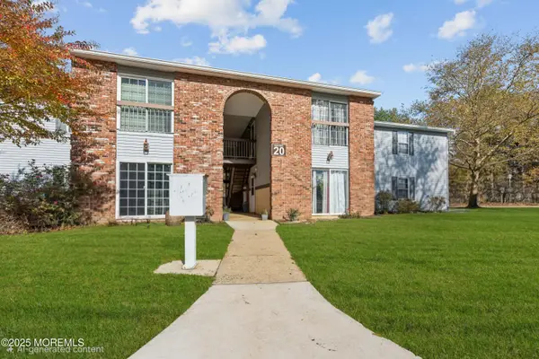 20 Austin Court #7, Freehold, NJ 07728