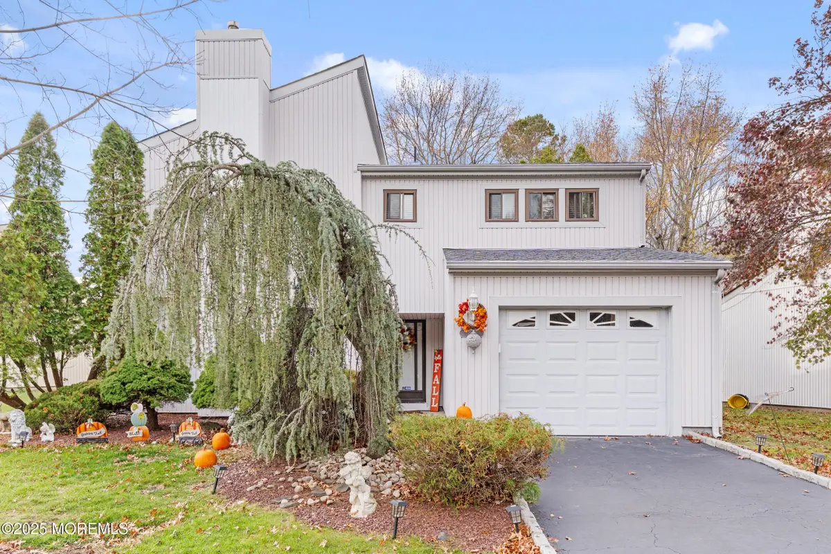 236 Community Circle, Old Bridge, NJ 08857 - Image #1