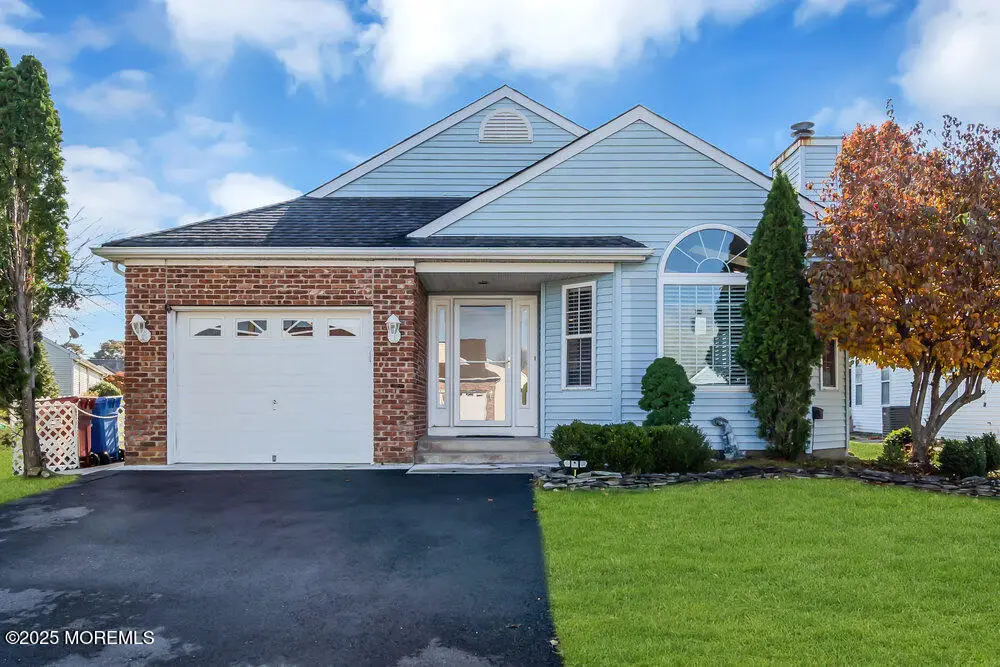 170 Chesterfield Lane, Toms River, NJ 08757 - Image #1