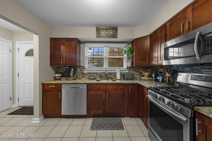 46 Parsler Place #46, Fords, NJ 08863 - Image #3
