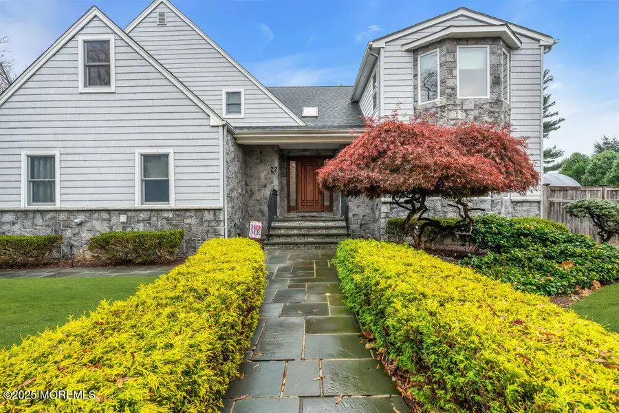 22 Hickory Lane, Freehold, NJ 07728 - Image #2