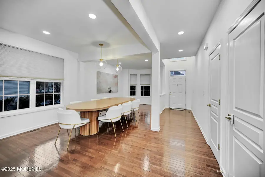 29 Bristol Road, Manalapan Township, NJ 07726 - Image #3