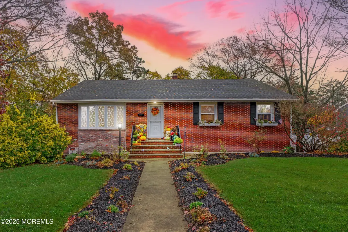 543 Hollywood Avenue, Toms River, NJ 08753 - Image #1