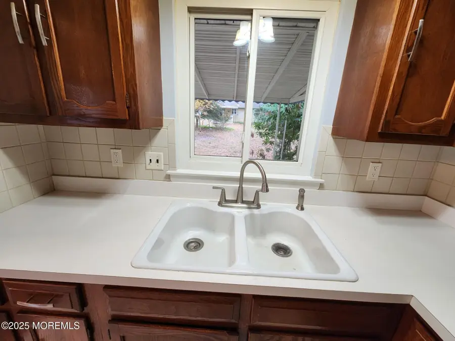 18 Hudson Parkway, Whiting, NJ 08759 - Image #3