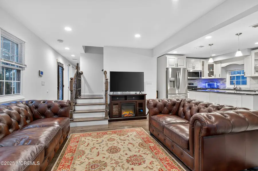 35 Kennedy Way, Keansburg, NJ 07734 - Image #2