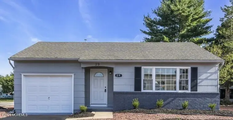 29 Carlisle Road, Toms River, NJ 08757 - Image #1