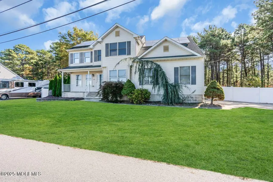 1617 Berkeley Avenue, Beachwood, NJ 08722 - Image #3