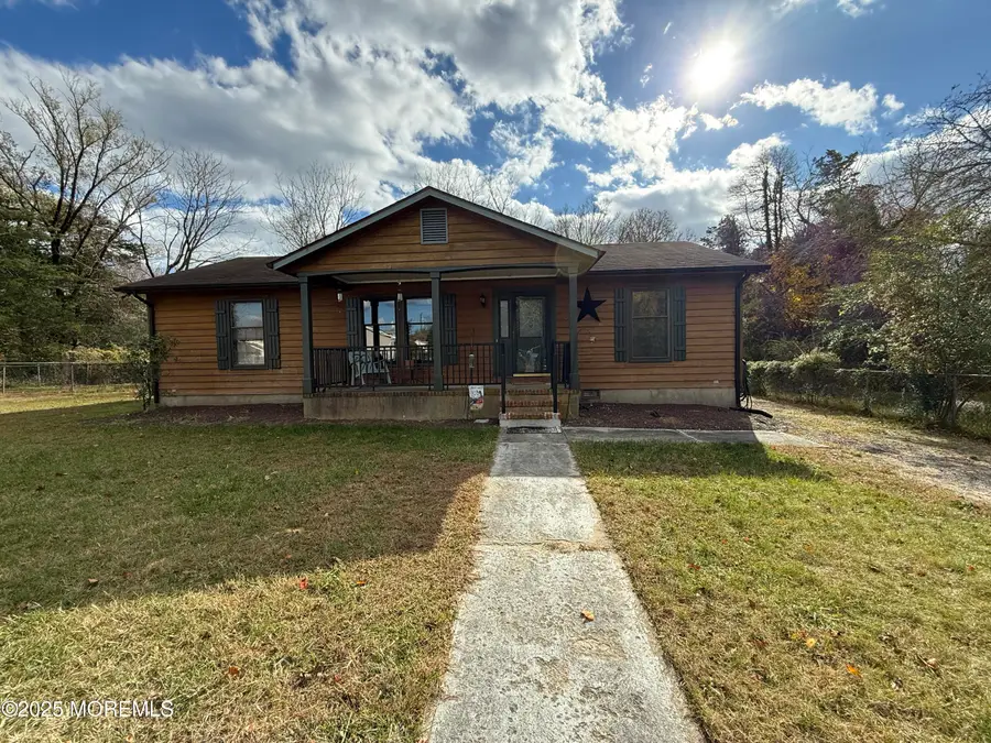 220 B Center Street, Tuckerton, NJ 08087 - Image #2