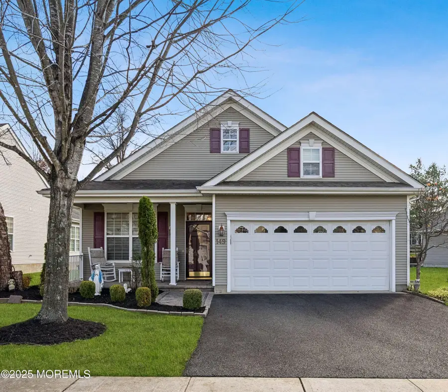 149 Wintergreen Drive, Manalapan Township, NJ 07726 - Image #2