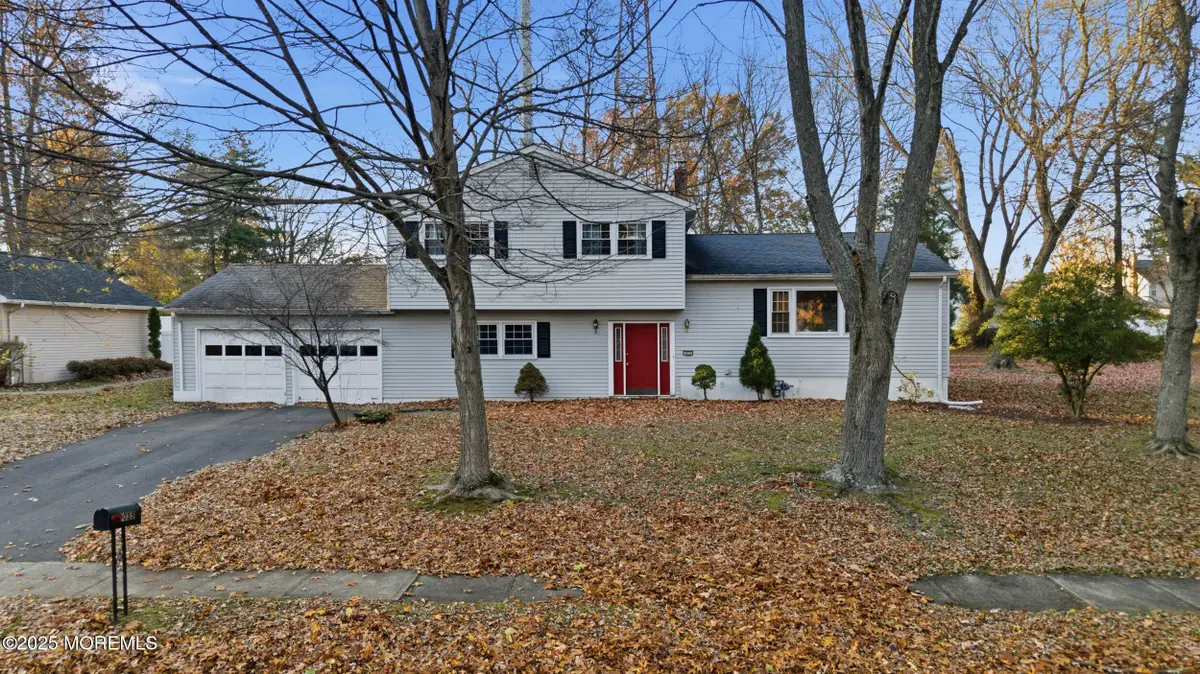 1035 Hillside Drive, North Brunswick, NJ 08902 - Image #1