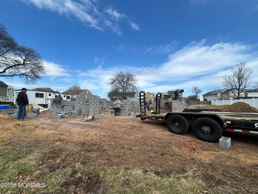 425 Bayview Avenue, Union Beach, NJ 07735 - #3