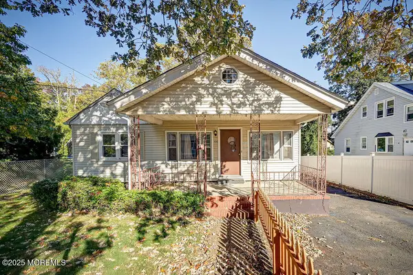 108 Concourse, Keyport, NJ 07735