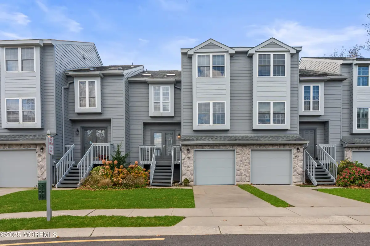 241 Schooner Circle, Neptune, NJ 07753 - #1