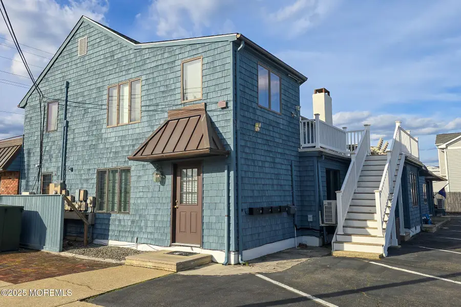 1605 Grand Central Avenue #1, Lavallette, NJ 08735 - Image #2