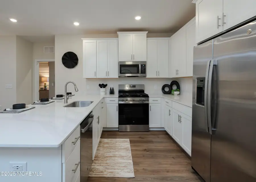 30208 Radford Court, Monroe, NJ 08831 - Image #2